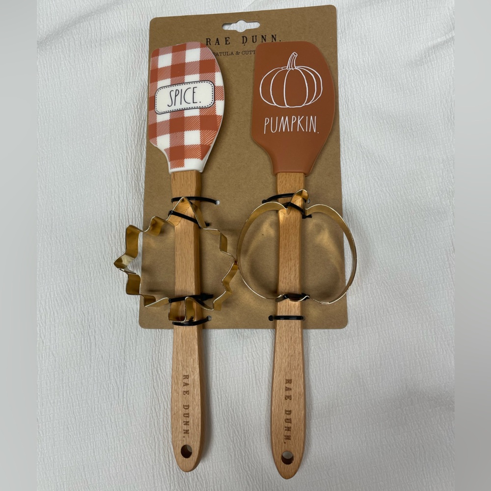 Rae Dunn Pumpkin Spice Baking Set